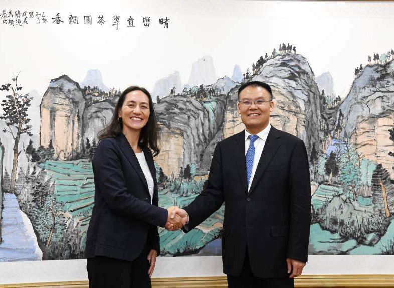 王東偉會見巴西公共事務管理與創新部常務副部長